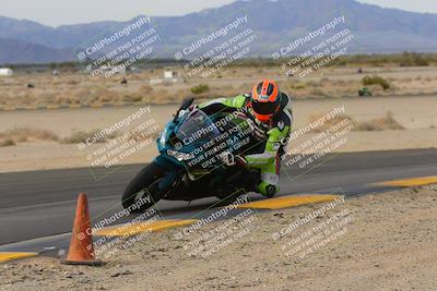 media/Dec-17-2022-SoCal Trackdays (Sat) [[224abd9271]]/Turn 9 Inside (1pm)/